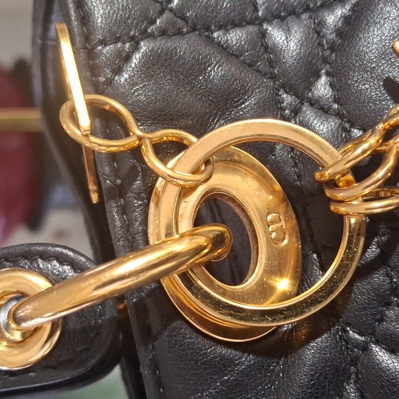 Dior Black Quilted Handbag - Picture 11 of 16